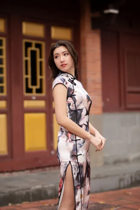 [Mzsock] NO.071 Zhang Lunzhen cheongsam, high heels and beautiful legs, outdoor shot street photography#[52P]-36